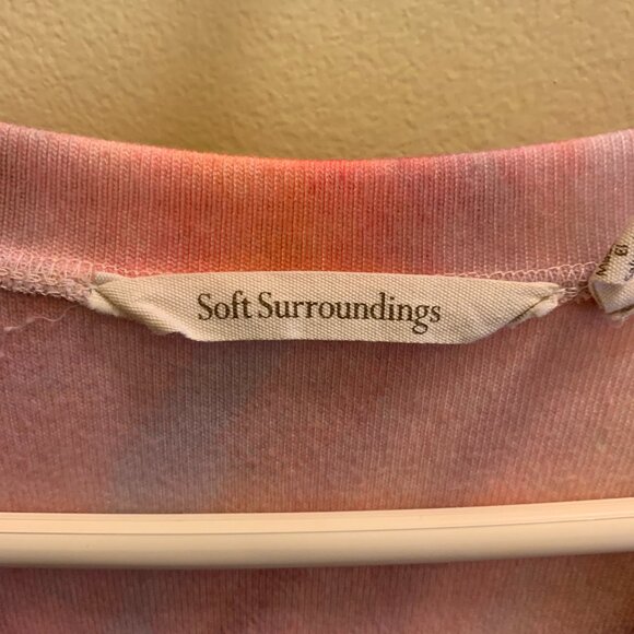SOFT SURROUNDINGS TUNIC SWEATSHIRT MULTI COLORED SIZE M - Picture 2 of 3